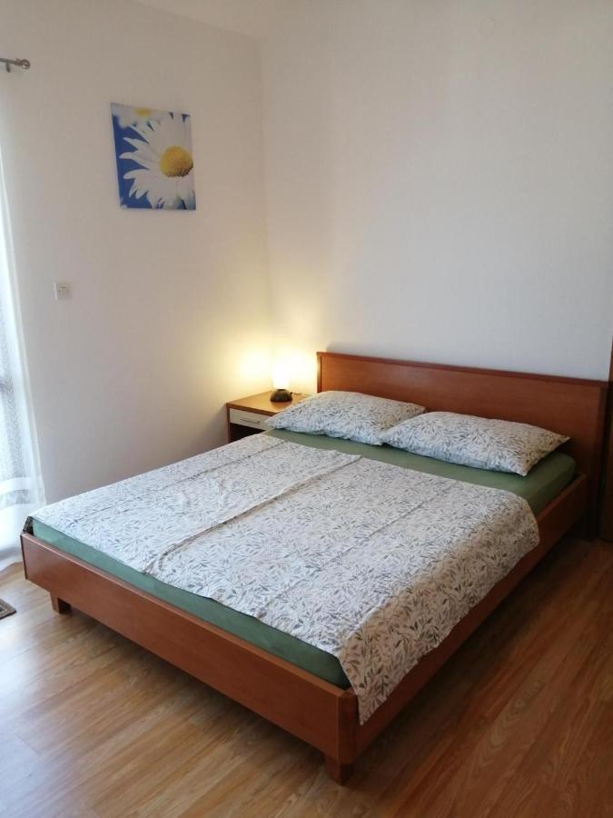 Maribela Apartments Trogir Exteriör bild