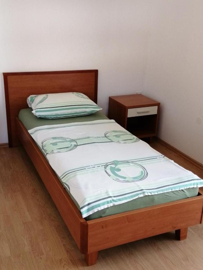Maribela Apartments Trogir Exteriör bild