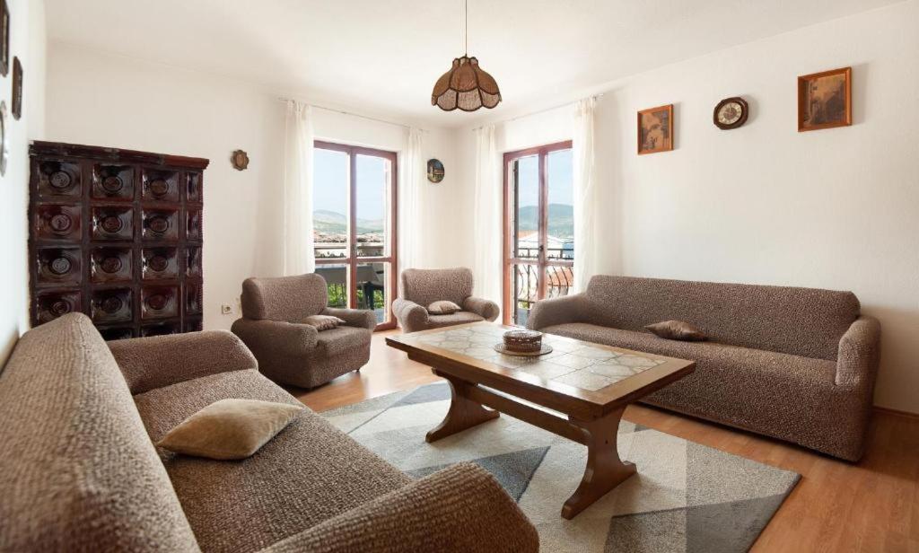 Maribela Apartments Trogir Exteriör bild