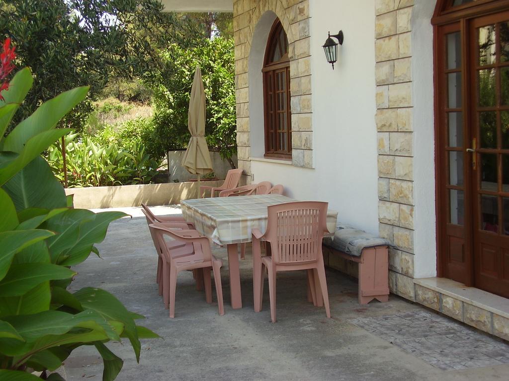 Maribela Apartments Trogir Exteriör bild