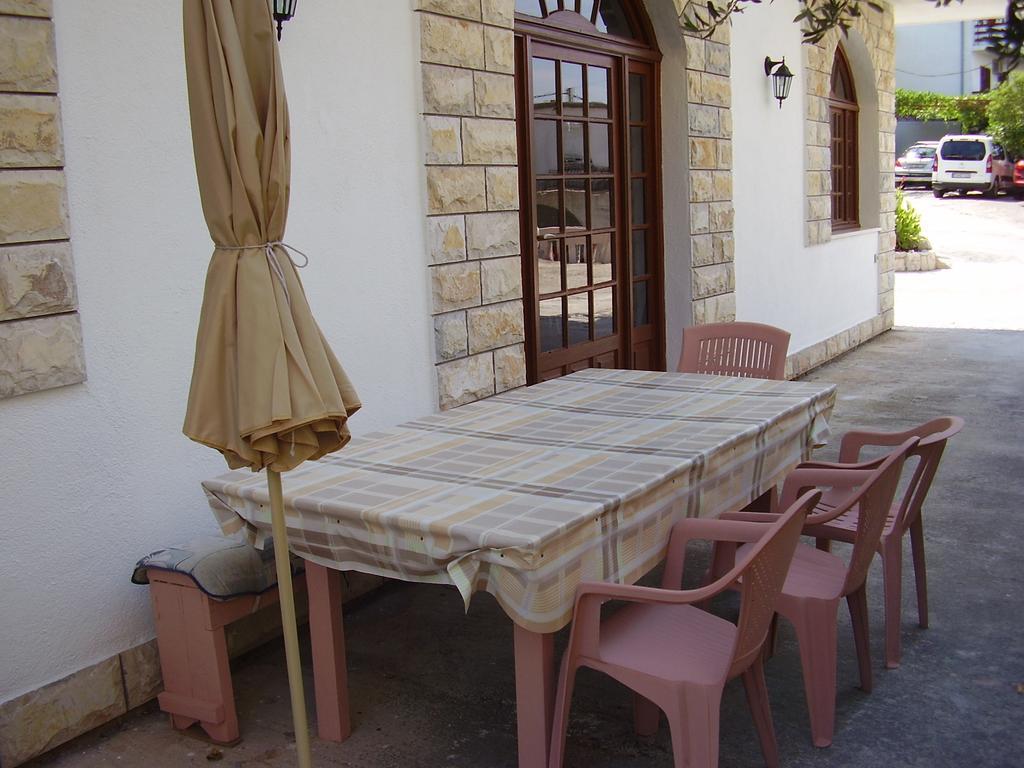 Maribela Apartments Trogir Exteriör bild