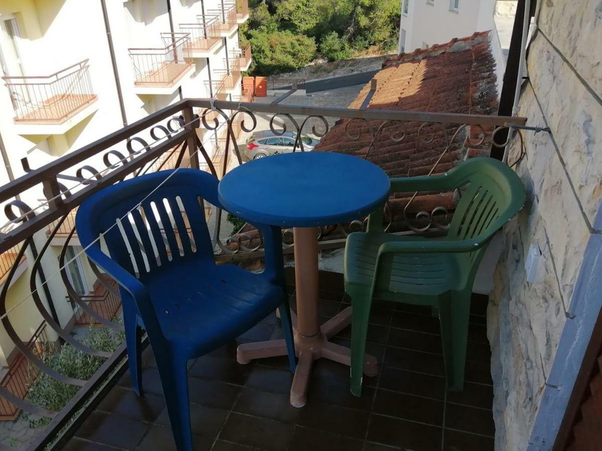 Maribela Apartments Trogir Exteriör bild